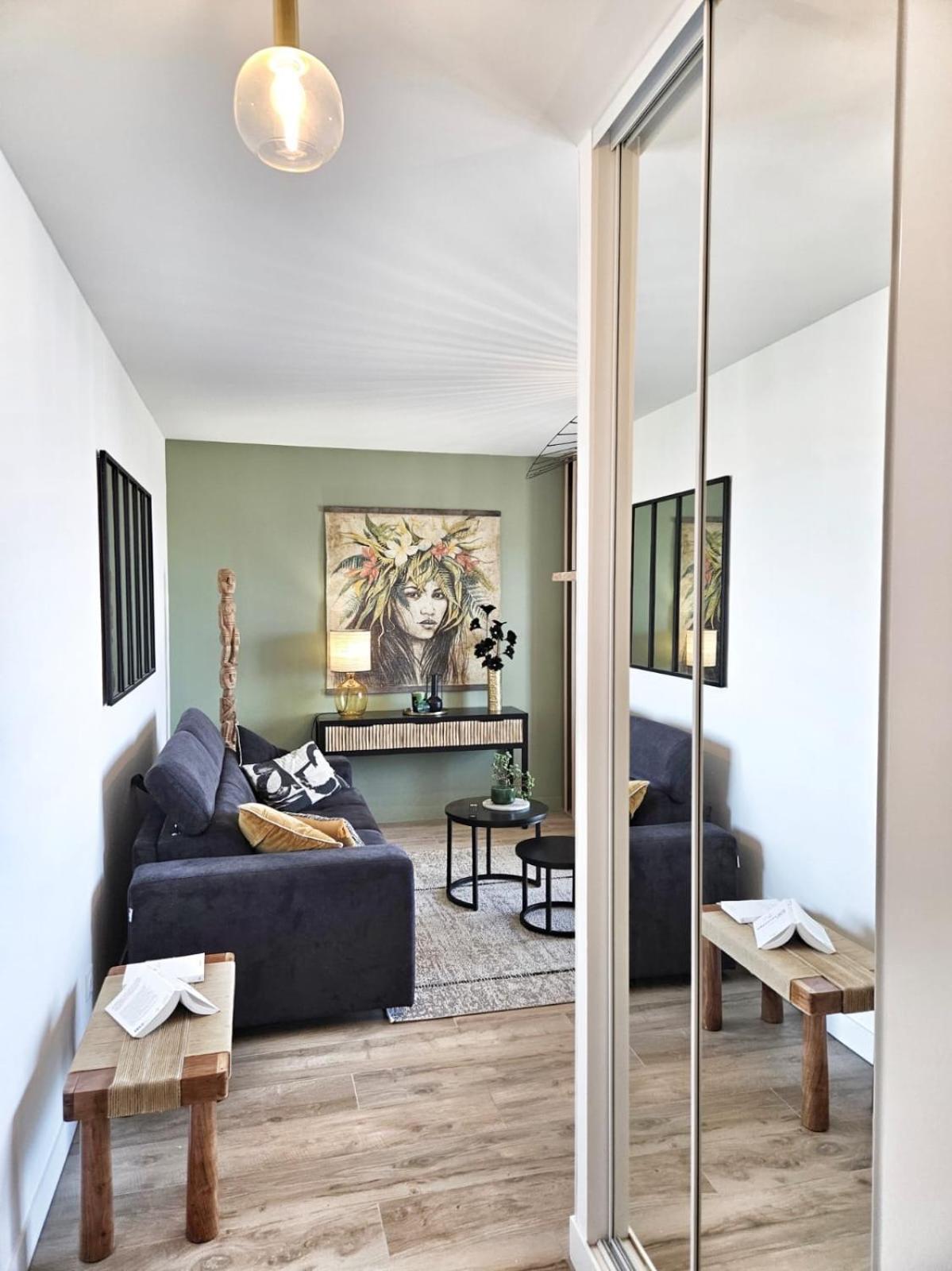 T2 Design Proche Gare/intra-m/sillon, Garage Prive Apartment *